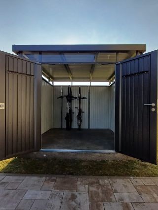 Právě namontováno! Prémiový úložný prostor pro náročné. Elegance, která vydrží. Highline H5 – nejspolehlivější zahradní...